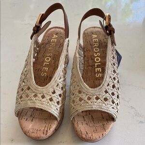 Aerosoles Women's Tan Woven Sandals